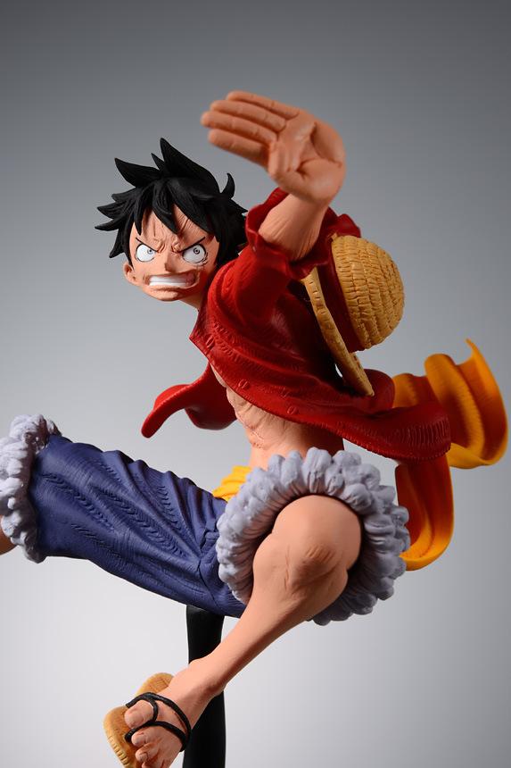 https://onepiecemerch.com/wp-content/uploads/2021/08/product-image-415931250.jpg